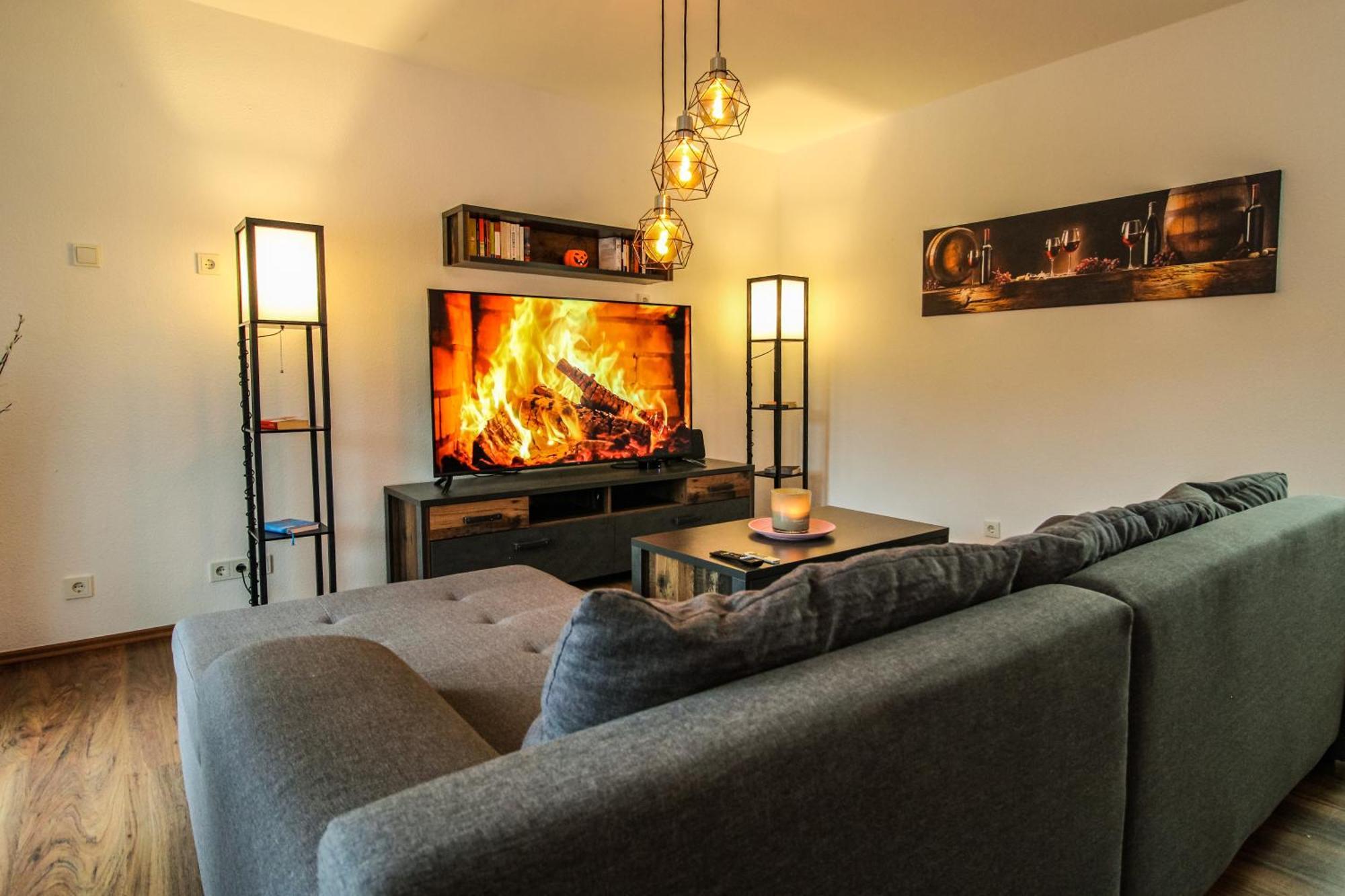 Moderne Fewo Sky Netflix Terrasse Burgblick Boxspringbett Waschtrockner Bullay Exterior photo